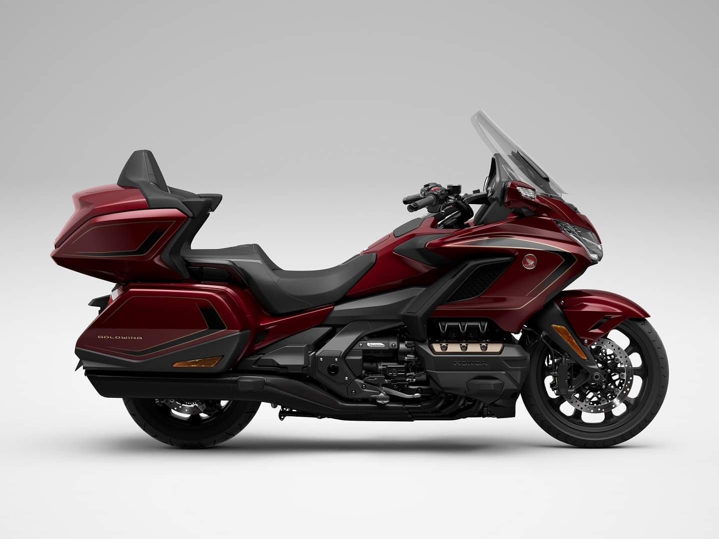 2025 Honda Gold Wing Tour: होंडा गोल्ड विंग टूर बाइक का 50वां एनिवर्सरी मॉडल लॉन्च, जानें कीमत और क्या है खास Honda Gold Wing Tour 50th Anniversary Edition Launched in India Know Price Feature Specifications