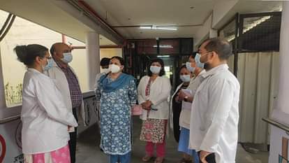 अंबाला में कोरोना को लेकर निरीक्षण: सिटी नागरिक अस्पताल में मिली कमियां, डायरेक्टर हेल्थ ने पीएमओ को लताड़ा Inspection regarding Corona in Ambala Deficiencies found in Civil Hospital Director Health reprimanded PMO