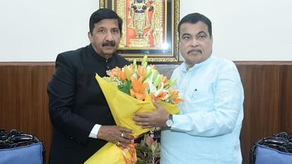 Himachal News : केंद्रीय मंत्री गडकरी से मिले मुकेश अग्निहोत्री और विक्रमादित्य सिंह, जानें क्या हुई बातचीत Deputy CM Mukesh Agnihotri met Union Minister Gadkari In New Delhi know in detail what was discussed