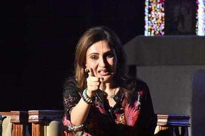 Meerut: 'सैयारा' ने दिखाई तलाक का दंश झेलने वाली महिलाओं की कशमकश, जूही बब्बर का शानदार अभिनय Meerut: Saiyara showed the struggle of women who suffer the pain of divorce, Juhi Babbars brilliant acting