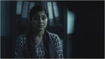 Shweta Tripathi: मिर्जापुर की ‘गोलू’ ही नहीं, श्वेता त्रिपाठी के ये किरदार भी रहे हिट; दिखा जबरदस्त अभिनय Shweta Tripathi Birthday Golu Gupta Mirzapur To Masaan Haramkhor Gone Kesh These Are Her Notable Characters