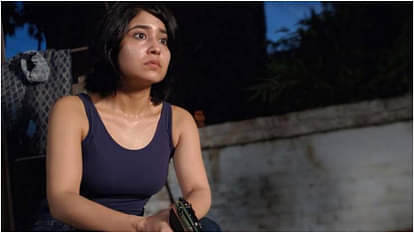 Shweta Tripathi: मिर्जापुर की ‘गोलू’ ही नहीं, श्वेता त्रिपाठी के ये किरदार भी रहे हिट; दिखा जबरदस्त अभिनय Shweta Tripathi Birthday Golu Gupta Mirzapur To Masaan Haramkhor Gone Kesh These Are Her Notable Characters