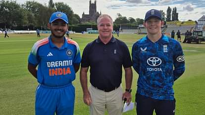 IND-U19 vs ENG-U19 Highlights: इंग्लैंड की अंडर-19 टीम ने जीता पांचवां वनडे, सीरीज भारतीय अंडर-19 टीम के नाम IND-U19 vs ENG-U19 ODI Highlights: India vs England Under 19 5th ODI Match Scorecard Updates
