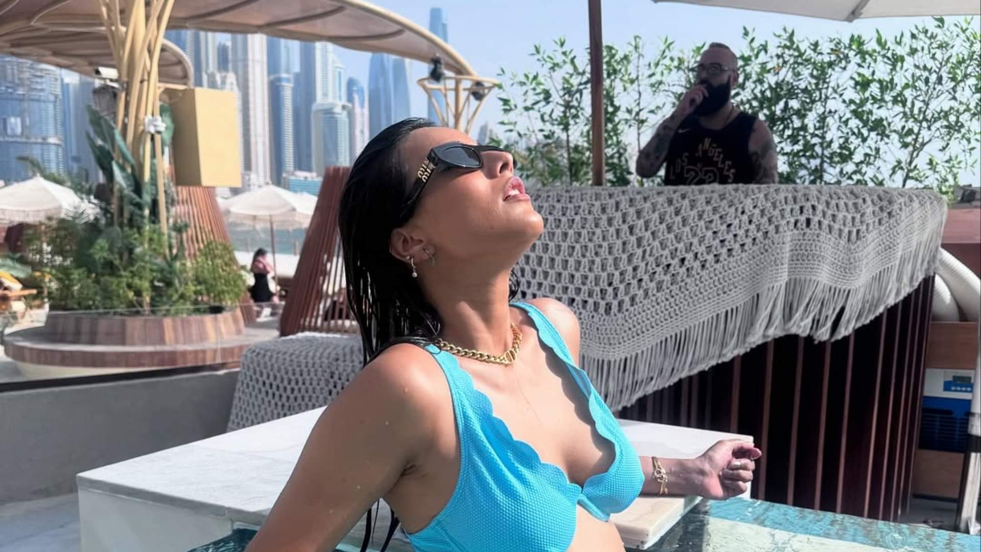 Nia Sharma: निया शर्मा ने शेयर किया हॉट बिकिनी लुक, दुबई को स्टाइलिश अंदाज में किया अलविदा Nia Sharma bids goodbye to Dubai in style with some fun beach pics videos