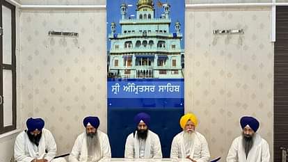 पंथक संकट: तख्त श्री पटना साहिब और श्री अकाल तख्त में बढ़ा टकराव, सुखबीर बादल को तनखइया घोषित करने पर विवाद Conflict escalates between Takht Sri Patna Sahib and Sri Akal Takht sahib
