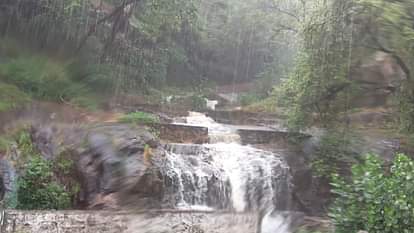 Rajasthan Monsoon Update: राजस्थान में मानसून मेहरबान, कोटा संभाग में रेड अलर्ट, भारी बारिश की चेतावनी Rajasthan Monsoon Update: Monsoon is kind in Rajasthan, red alert in Kota division, warning of very heavy rain