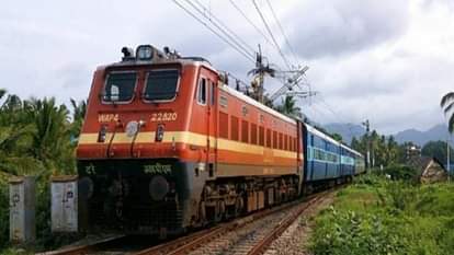 Jobs in Railways: सरकार का दावा- इस साल 50 हजार नौकरियां मिलेंगी, RRB ने अबतक 9000 लोगों को भेजे नियुक्ति पत्र Railways Ministry says Railway Recruitment Board to make 50000 appointments in 2025-26