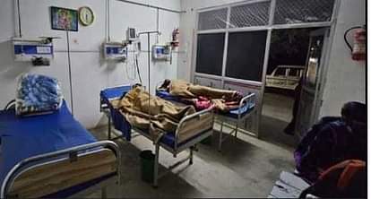 ये अस्पताल नहीं, मौत का घर: 12वीं पास डॉक्टर...स्वास्थ्य विभाग की टीम ने इलाज करते पकड़ा; छापे में बड़ा खुलासा 12th pass doctor Health department team caught him treating patients Big revelation in the raid