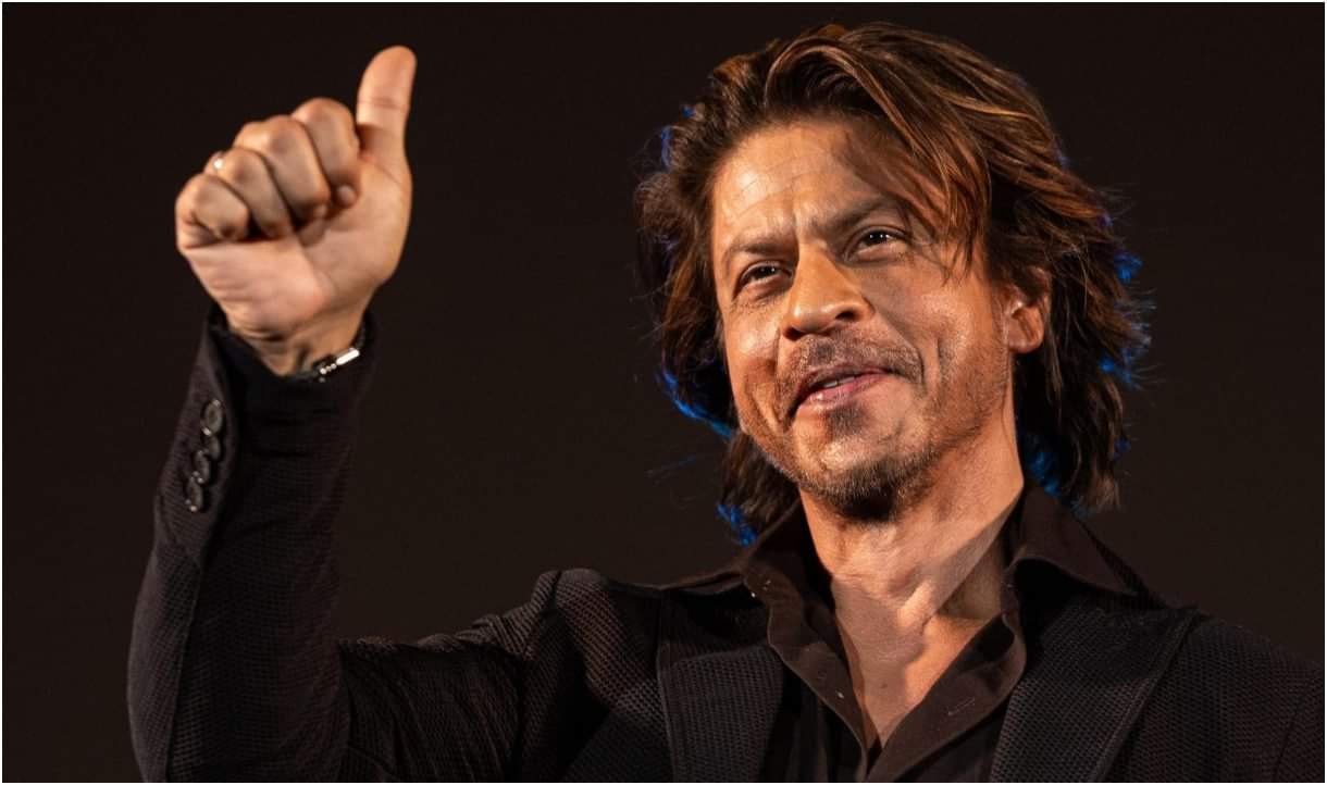 Trending Today: शाहरुख के फाउंडेशन ने की बाढ़ पीड़ितों की मदद, कपिल शर्मा को मनसे की चेतावनी; पढ़ें बड़ी खबरें shahrukh khan aishwarya rai delhi high court akshay kumar gutka kapil sharma singer devi