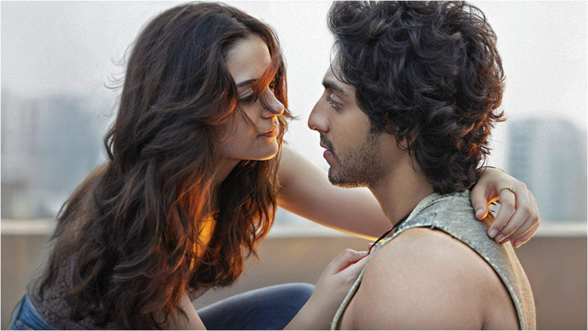 Actors Debut Film: अपनी डेब्यू फिल्म से रातोंरात स्टार बने ये चेहरे, फिल्म इंडस्ट्री से नहीं है परिवार का नाता Actors Who Became Famous from Debut Film Without Any Bollywood Connections Anit Padda Kriti Sanon Deepika