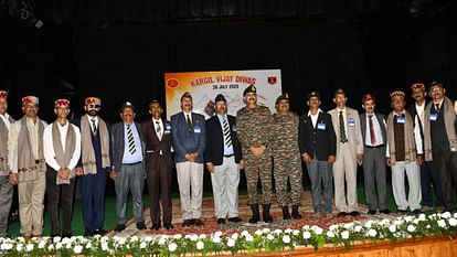 कारगिल विजय दिवस: आरट्रैक ने 14 वीर सैनिकों को किया सम्मानित, बोले- मौका मिले तो आज भी सीमा पर जाने को तैयार Himachal News Kargil Vijay Diwas 2025 artrac shimla honoured 14 brave soldiers