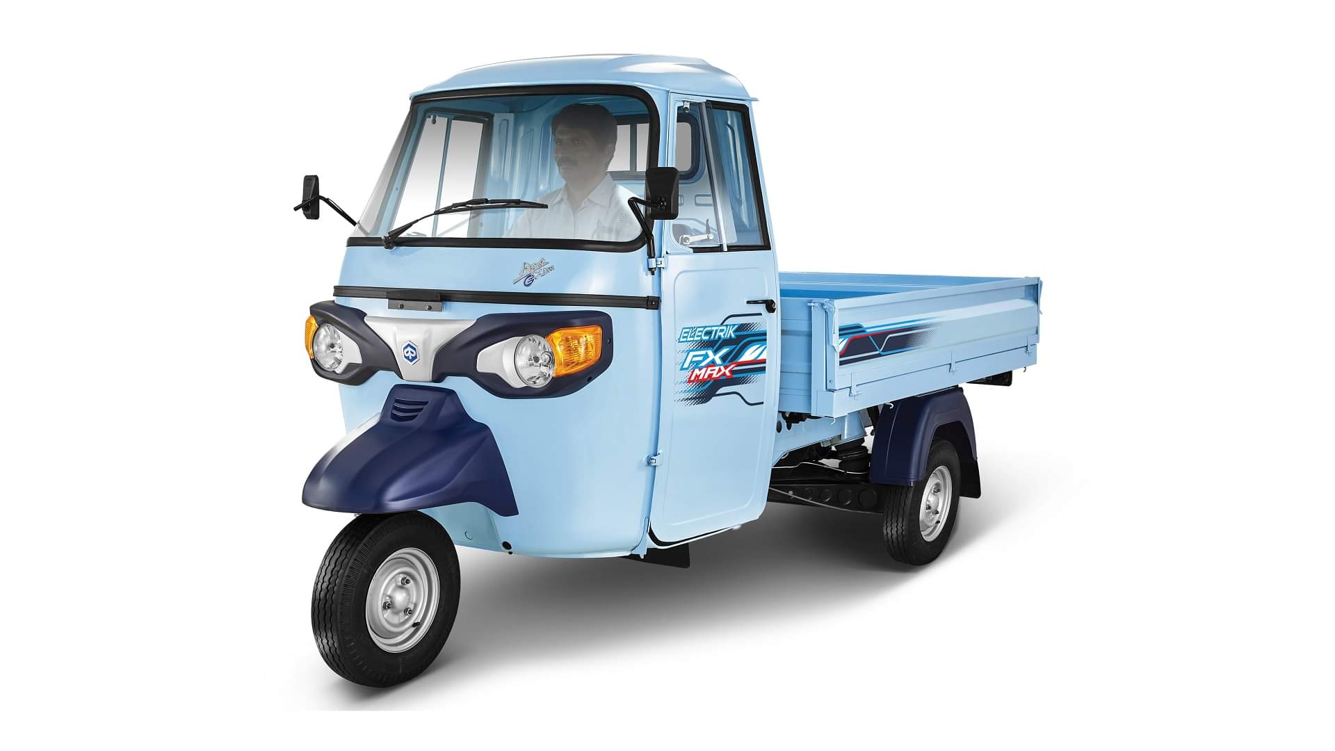 Auto Sales: थ्री-व्हीलर ने अगस्त में बनाया बिक्री का नया रिकॉर्ड, पैसेंजर वाहनों की सेल में 8.8% गिरावट august 2025 auto sales report passenger vehicle sales decline three wheeler record growth