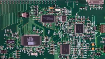 Semiconductor: सेमीकंडक्टर निर्माण में भारत लगाएगा बड़ी छलांग, 2030 तक 110 अरब डॉलर बाजार तैयार होने का अनुमान India will take a big leap in semiconductor manufacturing, $110 billion market expected to be ready by 2030