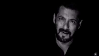 'शाहरुख की नीयत गड़बड़ है', किंग खान पर इस डायरेक्टर ने साधा निशाना; बोले- दुबई में जाकर क्यों नहीं रहते? Abhinav Kashyap Attacks on Shah Rukh Khan After Salman says he should go to Dubai