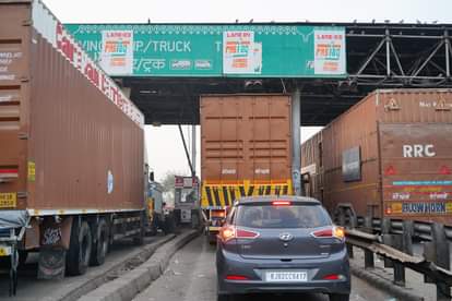 NHAI: एनएचएआई की नई नीति से टोल रोड प्रोजेक्ट्स की कमाई पर असर, घट सकती है निवेश पर वापसी NHAI’s New WPI Policy May Cut Toll Road Project Returns by 100 Basis Points Claims Rating Aency