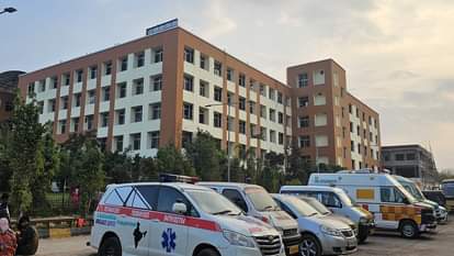 जगदलपुर: ममता हुई शर्मसार, अपने नवजात बच्चे को सुरक्षाकर्मी को दे महिला हुई फरार; जांच में जुटी पुलिस A woman fled after giving her newborn child to a security guard