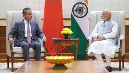 India China Ties: चीनी विदेश मंत्री वांग यी ने पीएम मोदी से की मुलाकात, एससीओ शिखर सम्मेलन का दिया न्योता Chinese Foreign Minister Wang Yi meets PM Modi, talks about relations between countries know updates