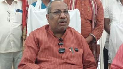 गाजीपुर में मंत्री संजय निषाद: बोले- दिल्ली में पीडीए की हवा निकाली, कुछ छुटभैये डुबो सकते हैं भाजपा की नैया Minister Sanjay Nishad targeted Congress and PDA regarding UP elections in ghazipur