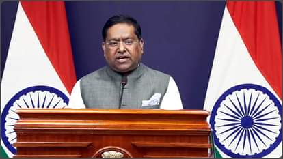 MEA: 'हमारी आयात नीति हितों के आधार पर...', रूस से तेल खरीद पर ट्रंप के दावों का विदेश मंत्रालय ने दिया जवाब India MEA response on US President Donald Trump claims on Russia Oil Import news and updates
