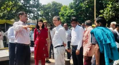 UP: इत्रनगरी में पर्यटन को लगे पंख, राजा तिर्वा का महल आनंद भवन बना प्रदेश का पहला लग्जरी हैरिटेज होम स्टे Tourism gets wings in kannauj Raja Tirvas palace Anand Bhawan becomes up first luxury heritage home stay