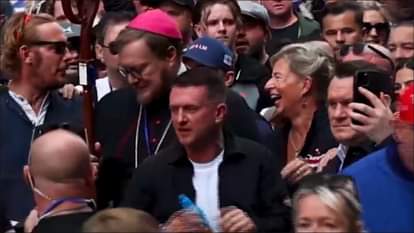 London Protests: एलन मस्क बोले- बेकाबू आव्रजन ब्रिटेन की पहचान के लिए खतरा, रैली में उमड़े एक लाख से अधिक लोग London Protests Tommy Robinson Elon Musk uncontrolled immigration threat to Britain one lakh plus people rall