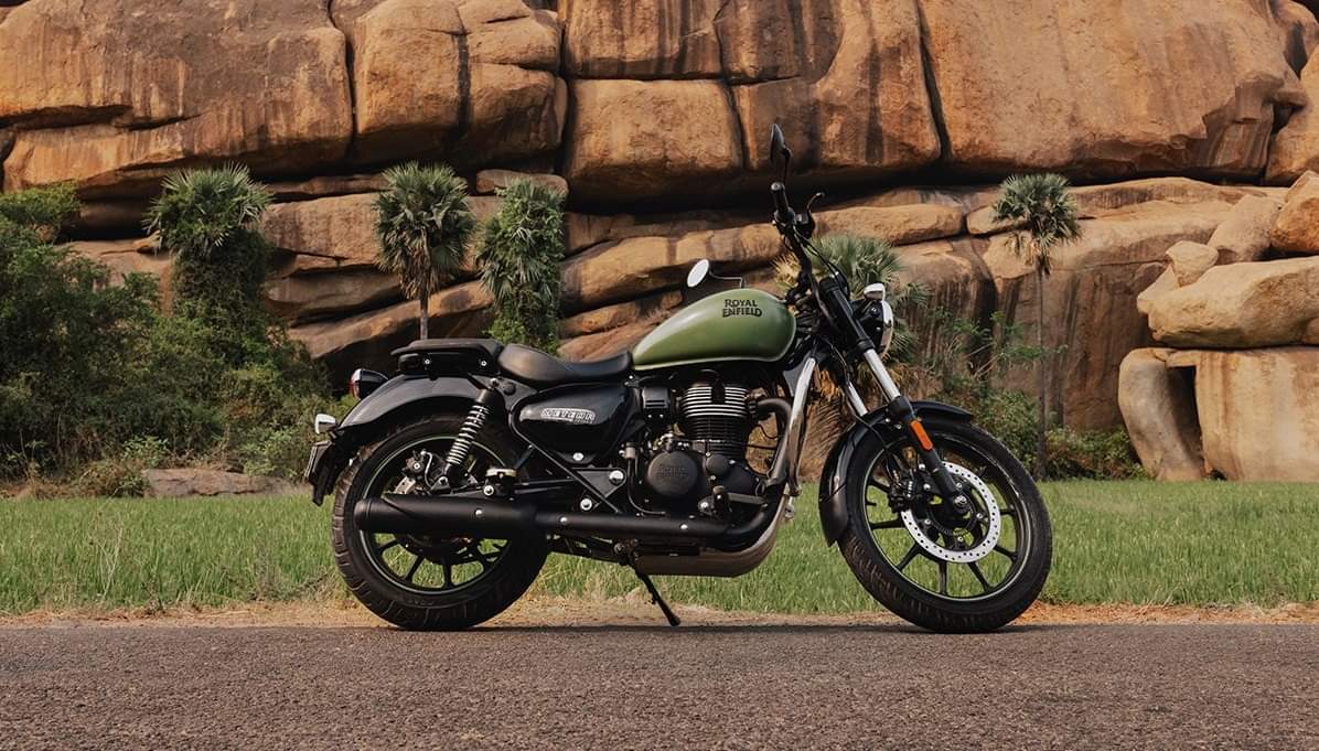 Royal Enfield: रॉयल एनफील्ड ने अपनी 350cc बाइक्स से हटाया गियर पोजिशन इंडिकेटर, जानें क्यों लिया ये फैसला Royal Enfield Removes Gear Position Indicator From 350cc Bikes - Here’s Why It Was Dropped