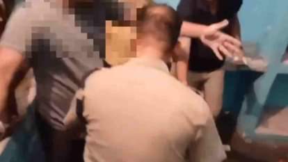 Haridwar: जुआ खेलते हुए सात लोगों को किया गया गिरफ्तार, पुलिस ने बीबीए के एक छात्र को भी पकड़ा, मुकदमा दर्ज Seven people including a BBA student were arrested for gambling haridwar News