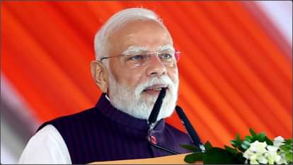 PM Modi: पीएम मोदी ने 51 हजार युवाओं को बांटें नियुक्ति पत्र, कहा-युवा वर्ग का सशक्तिकरण उनकी प्राथमिकता pm modi distribute over 51 thousand appointment letters in 17th rojgar mela