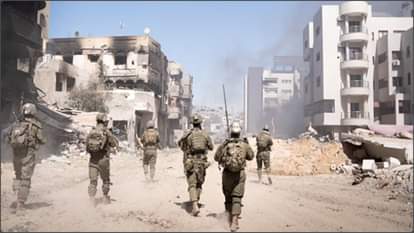 Israel-Hamas Conflict: हमास के हमले की दूसरी बरसी आज, रिहाई के इंतजार में इस्राइली बंधक, मलबे में तब्दील गाजा A divided Israel marks 2 years since Oct 7 attack as war in Gaza grinds on, hostages languish