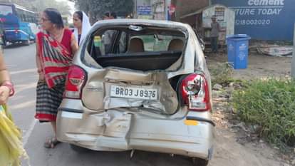 Bihar Accident: स्कूल वाहन ने तीन गाड़ियों को मारी जोरदार टक्कर, ऑटो चालक की स्थिति गंभीर; कई यात्री हुए जख्मी Bihar Accident: School vehicle hits three vehicles, auto driver in critical condition