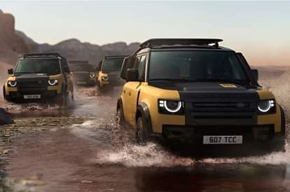 Land Rover Defender 110 Trophy Edition: लैंड रोवर डिफेंडर 110 ट्रॉफी एडिशन लॉन्च, मिले शानदार ऑफ-रोड फीचर्स Land Rover Defender 110 Trophy Edition SUV Launched in India Know Price Features Specifications