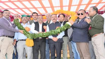 Himachal: सरकारी कर्मचारियों को दिवाली का तोहफा, सीएम सुक्खू ने तीन फीसदी महंगाई भत्ता देने का किया एलान himachal: Diwali gift to govt employees, CM Sukhu announced 3 percent dearness allowance