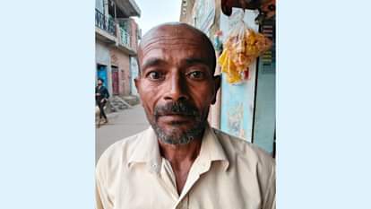 UP: दो रुपये में एक किलो केला...आमदनी दूर, लागत भी नहीं निकल रही, भीतरगांव में 500 बीघे में फसल हो रही बर्बाद Kanpur A kilo of bananas for two rupees income is far from being earned costs are not even being recovered