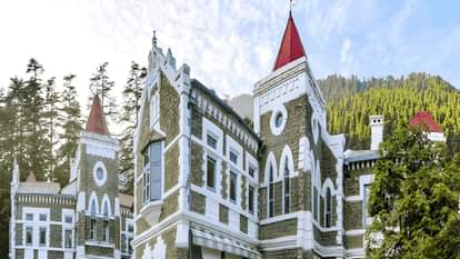 UK: एकल पीठ का फैसला रद्द, उत्तराखंड HC ने गन्ना पर्यवेक्षक पद के लिए तीन वर्षीय डिप्लोमा धारकों को माना योग्य Uttarakhand HC rules 3-year agricultural diploma holders eligible for supervisor posts