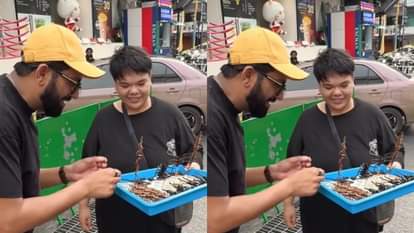 Viral Video: इस देश में चाट-पकौड़े की तरह खाए जाते हैं सांप और बिच्छू, स्नैक्स की तरह बड़े चाव से खाते हैं लोग In this country snakes and scorpions are eaten like chaat and pakoras people eat them like snacks