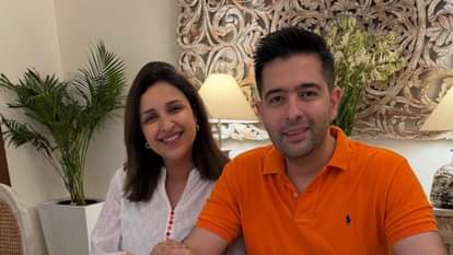 परिणीति चोपड़ा को पति राघव ने अनोखे अंदाज में दी जन्मदिन की बधाई, बेबी बंप चूमते हुए दिया यह नाम; फैंस हुए खुश Raghav Chadhas Sweet Birthday Post For Parineeti Chopra Features Unseen Maternity Moments