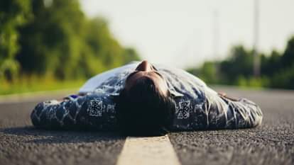 MACT: सड़क हादसे में मारे गए सुरक्षा गार्ड के परिवार को ₹13.85 लाख का मुआवजा, बीमा कंपनी की भूमिका पर फैसला Thane MACT Orders Rs 13.85 Lakh Compensation to Family of Security Guard Killed on Duty