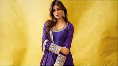 'हम हंसते-हंसते रोते हैं... यही हमारी भाई दूज की परंपरा है', चित्रांगदा सिंह ने भाई के साथ बॉन्डिंग पर की बात Bhai Dooj Special: Chitrangda Singh Exclusive Interview actress talks about her bonding with brother Digvijay