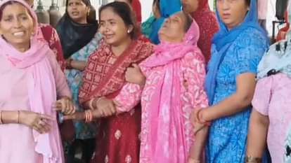 खुशियों पर लगा ग्रहण: प्रसव के बाद जच्चा बच्चा की मौत पर हंगामा, शादी के दस साल बाद गर्भवती हुई थी कोमल Uproar over mother and child's death after delivery in Jagadhari