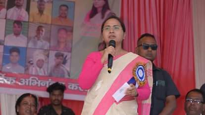Bihar Elections 2025: शिल्पी नेहा तिर्की बनी ऑल इंडिया आदिवासी कांग्रेस की ऑब्जर्वर Bihar Elections 2025: Shilpi Neha Tirkey appointed observer of All India Tribal Congress