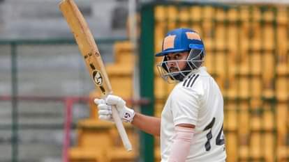 Ranji Trophy: रणजी ट्रॉफी में गरजा पृथ्वी शॉ का बल्ला, महज इतने गेंदों पर जड़ दिया दोहरा शतक; बन गया रिकॉर्ड Prithvi Shaw recorded the second-fastest double hundred in Ranji Trophy Elite group history against Chandigarh