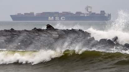 Cyclone Montha Live: आंध्र में भारी बारिश और तेज हवाएं, ओडिशा में भूस्खलन; केंद्र ने दिया मदद का आश्वासन Cyclone ‘Montha’ live storm heavy rainfall storm andhra pradesh odisha tamil nadu