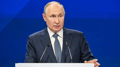 Russia: प्लूटोनियम संवर्धन जारी रखेगा रूस, US के साथ खत्म किया प्लूटोनियम समझौता; पुतिन ने दी विधेयक को मंजूरी Putin terminates plutonium disposal agreement with US