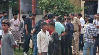 Kanpur: किशोर ने फंदा लगाकर की आत्महत्या, परिजनों से पूछताछ…कारण स्पष्ट नहीं, नहीं मिला कोई सुसाइड नोट Kanpur Teenager commits suicide by hanging family questioned reason unclear no suicide note found