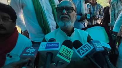 Bihar News: 'आजादी की लड़ाई में नहीं, गद्दारी में था नाम', अब्दुल बारी सिद्दीकी का बीजेपी पर वार abdul bari siddiqui slams bjp says no role in freedom fight bihar cm vacancy decision by people