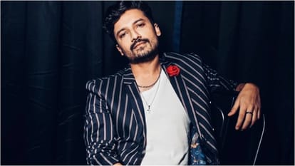 धनुष का दोस्त बनकर छाए प्रियांशु पेन्युली, बोले- आनंद एल. राय ने बुलाया तो सोचने का मौका ही नहीं मिला Dhanush Aanand L Rai Movie Tere Ishk Mein actor Priyanshu Painyuli Talks about his career and Movies