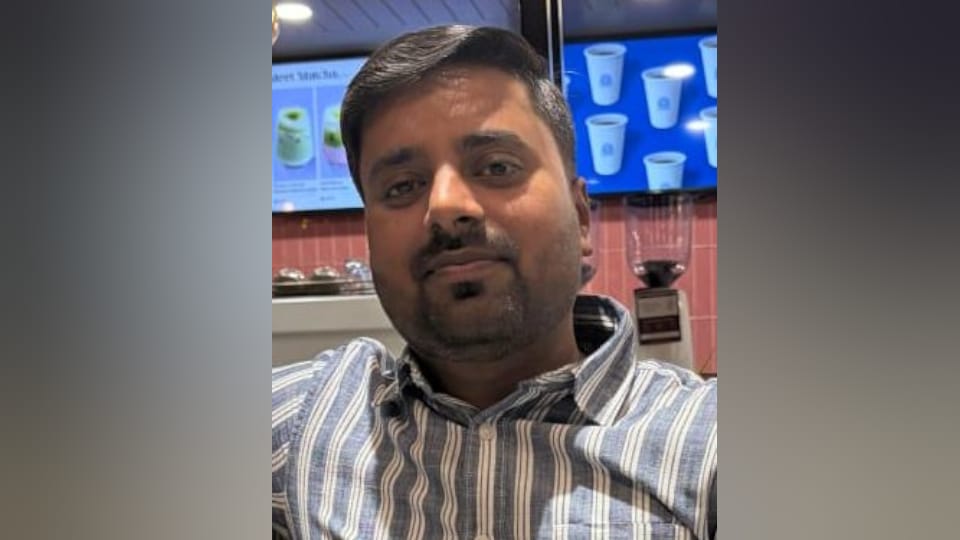 UP: 'वो बेटियों संग...', लिव इन पार्टनर ने इसलिए किया इंजीनियर लवर का कत्ल; महिला ने बताई चौंकाने वाली कहानी Girlfriend kills engineer In lucknow Troubled by molestation mother and daughters committed murder an engineer