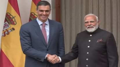 AI Impact Summit: दिग्गजों के भारत आगमन का सिलसिला जारी, फिनलैंड के प्रधानमंत्री भी होंगे शामिल; जानिए अपडेट्स AI Impact Summit 2026 Tech World personalities Bharat Mandapam Finland Prime Minister and others know updates