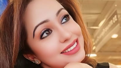 इन्फ्लुएंसर नैन्सी ग्रेवाल की कनाडा में हत्या: घर में घुसकर मारा चाकू, डेरा ब्यास प्रमुख पर साध चुकी थी निशाना Jalandhar Influencer Nancy Grewal murdered in Canada