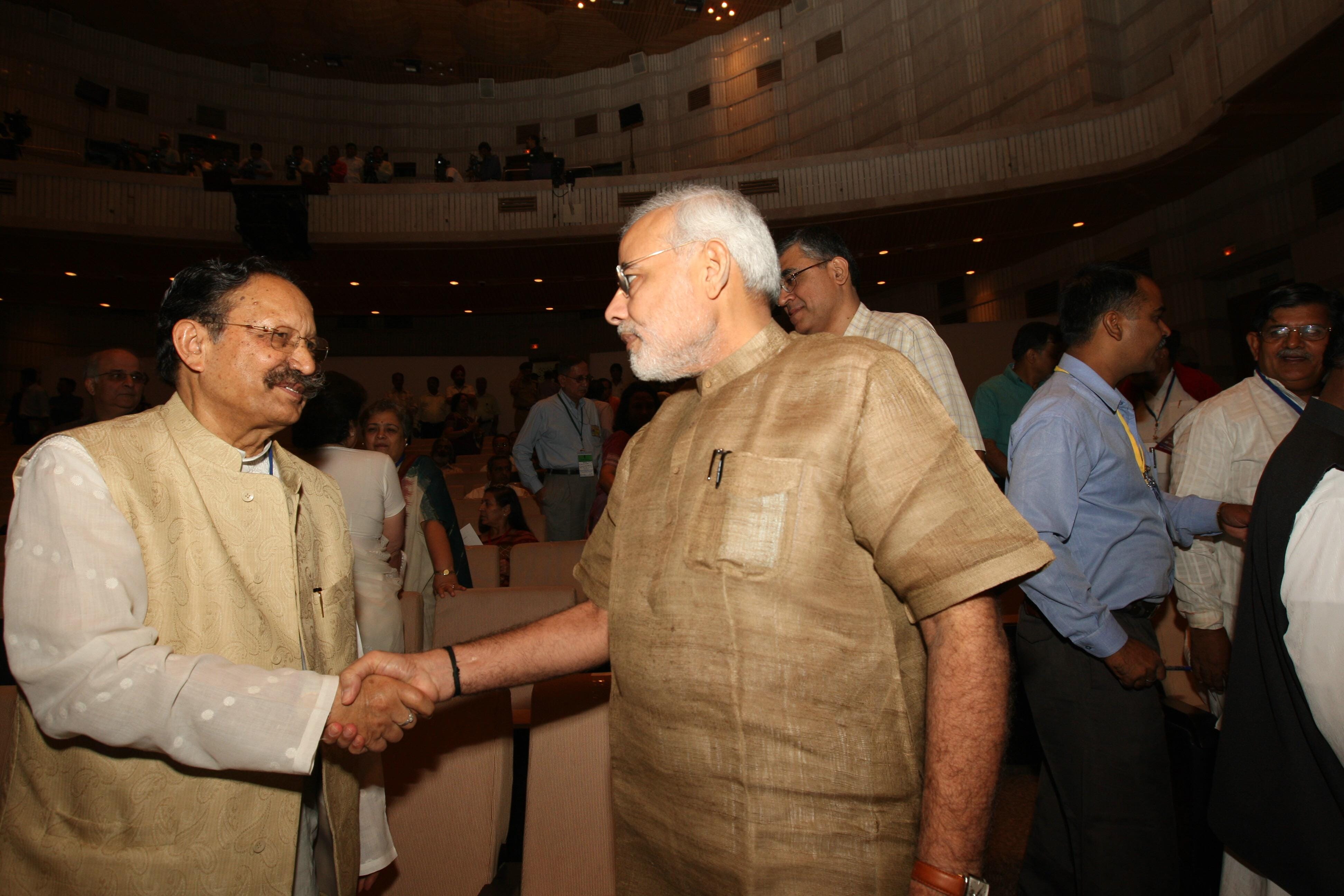 B.C Khanduri Death: रिटायरमेंट के बाद चुनी जनसेवा, राजनीति में लाए अटल बिहारी वाजपेयी, तस्वीरों में देखें सफर Uttarakhand Former CM Bhuwan Chandra Khanduri death see his political journey In Picture
